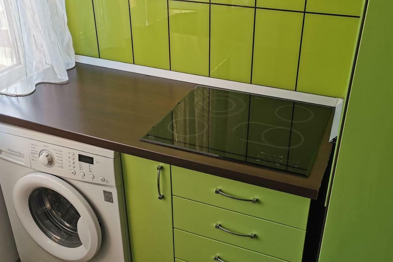 Luxury Apartment With Two Bedrooms And Large Living Room, 100 Square Meters, City Center Oradea Eksteriør bilde
